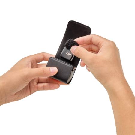SmallRig 5253 - futerał/etui/case/pokrowiec do DJI Mic Mini + pasek - przykład użycia